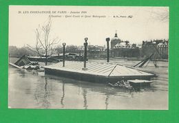 Cartes Postales 75 PARIS INONDATIONS DE 1910 Institut Quai Conti Et Quai Malaquais - Inondations De 1910