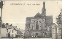 Louroux Béconnais Place Et Rue De L' église - Le Louroux Beconnais