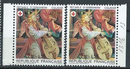 [17] Variété : N° 2392 Croix-rouge 1985 Double-frappe + Normal  ** - Unused Stamps