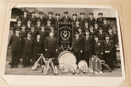 71130 - GUEUGNON - PHOTO DE LA FANFARE MUNICIPALE DE 1935 ****/ POH 28 - Muziekinstrumenten