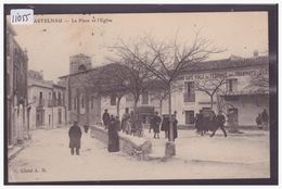 CASTELNAU - LA PLACE ET L'EGLISE - TB - Castelnau Le Lez