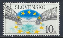 °°° SLOVENSKO - Y&T N°351 - 2001 °°° - Oblitérés