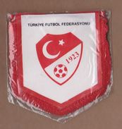 AC - FAIR PLAY TURKISH FOOTBALL FEDERATION PENNANT - Habillement, Souvenirs & Autres