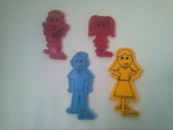 4 Magnets "Boys And Girls" (plastic-8 Cm)  30 Gr - Characters