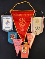 Cca 1950-70 15 Db Különböző, Régi Külföldi  Sport Klub Zászló / Sports Flags From Slovakia. Romania, Germany - Autres & Non Classés