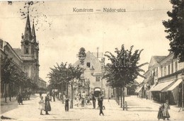 T2/T3 Komárom, Komárno; Nádor Utca, Löwinger és Neu üzlete / Street View, Shops (EK) - Non Classés