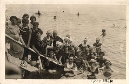 * T2 1914 Abbazia, Fürdőzők Csoportképe / Bathing People. H. Porkert Photo - Sin Clasificación