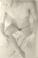 ** T1 ~1969 Erotic Nude Lady. Photo - Unclassified