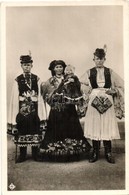 ** T2 Mezőkövesdi Matyó Népviselet / Hungarian Folklore, Traditional Costumes - Sin Clasificación