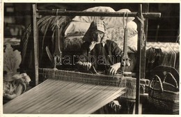 * T1 Csíkszeredai Nő Szövőszékkel, Erdélyi Folklór / Transylvanian Folklore, Lady With Loom In Mercurea Ciuc. Z. L. Alad - Sin Clasificación