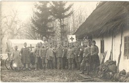 * T2 1916 Maródi-vizit Tagjai A HP. 44. 2. Bataillonnál. Katonai ápolók, Orvosok és Mentőkocsi / WWI Austro-Hungarian K. - Non Classés