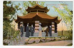 PEORIA, Illinois, USA, People Around The "Squirrel House, Glen Oak Park". Pre-1920 Postcard - Peoria