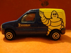 Voiture - Renault Kangoo - Michelin (Bibendum) - Majorette 1/57 - C- Renault 1998 N°288/289 - Publicitaires - Toutes Marques