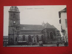 22 - LOUDEAC - L' EGLISE ET LA PLACE - - Loudéac