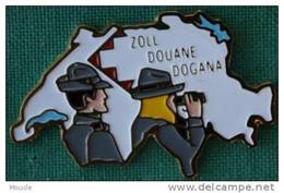 DOUANES SUISSE - CARTE DE SUISSE - ZOLL- DOUANIERS - DOGANA -     (19) - Militaria