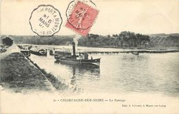 CHAMPAGNE SUR SEINE - Le Barrage, Remorqueur Et Péniches. - Tugboats