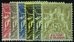 3195 N° 14 /19  6 Valeurs Qualité:* Cote:325  - Altri & Non Classificati