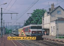 CC 6560 Et Train Corail Pour Lyon, à Chagny (71) - - Stations With Trains