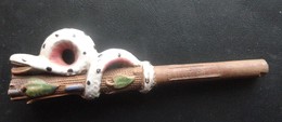 Fragment De  Pipe En Terre DUMENIL - Serpent Vernissé - Porcelain Pipes