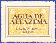 Old Label/ Ancienne  Etiquette - ÁGUA DE ALFAZEMA, David & David, Lisboa // Perfumery -  Portugal  ( 4 X 5 Cm.) - Etichette