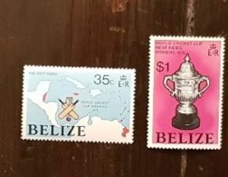 BELIZE Cricket, Yvert N° 369/70 ** MNH. Neuf Sans Charniere. WORLD CRIQUET CUP WINNERS  1975 - Cricket