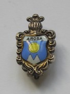 Ancien Insigne - Ecusson   - AROSA   **** EN ACHAT IMMEDIAT **** - Souvenirs