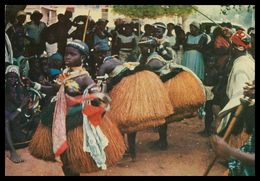 GUINÉ-BISSAU - COSTUMES -  Dança De Defuntos Em Bijagós  ( Ed. Centro De Informação E Turismo ) Carte Postale - Guinea-Bissau