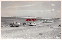 Carte Postale Photo KLIMOLLER Près THISTED (Danemark) Strand Bâteaux De Pêche - Foto Stjerne - Dinamarca