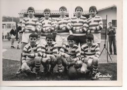 PHOTOGRAPHIE ORIGINALE ALEXANDRE à PEYREHORADE  -  ECOLE De RUGBY à 7  -  Les Années 1960??  -  Lieu Réel à Identifier - Roquefort