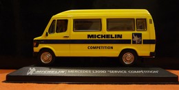 Mini Bus - Mercedes L309D "Service Compétition" - Michelin (Bibendum) - 1/43 - Utilitaires