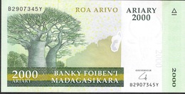 MADAGASCAR P90b 2000 ARIARY ND 2008   # B/Y  UNC. - Madagaskar