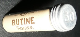 Rare Ancienne Petite Boite En Tôle Vide, RUTINE Squibb 20 Mg, Médicament Pharmacie, Produits Pharmaceutiques - Boîtes