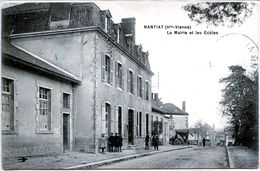 87. HAUTE-VIENNE - NANTIAT. La Mairie Et Les Ecoles. - Nantiat