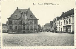 Torhout    Markt En Stadhuis. - Torhout