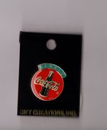Pin's Always Coca Cola (version écriture Contour Doré) Signé 1998 The Coca Cola Company - Coca-Cola