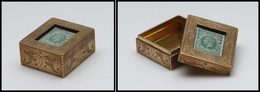 Boîte En Bronze Doré, Couvercle à Fenêtre, 1 Comp., 41x32x18mm. - TB - Stamp Boxes
