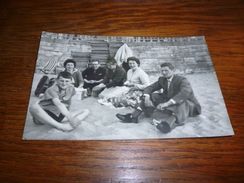 Belle Carte Photo Margate Famille Sur La Plage En 1961 - Margate