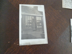 Carte Photo à Re Situer Devanture épicerie Avec Propriétaire Nommée Au Dos A.Langlois   TBE - Foto's