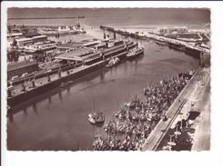 CP 1962 - BOULOGNE SUR MER - Le Quai Gambetta - Les Bateaux De Pêche Etaplois - Dans Le Fond La Gare Maritime - Boulogne Sur Mer