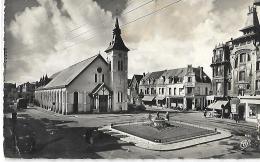 BERCK  PLAGE - La Place De L'église - 1208 - Berck