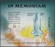 ** 1986 In Memoriam Challenger Vágott Blokk (4.5009 - Sonstige & Ohne Zuordnung