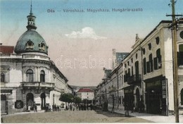 * T2 Dés, Dej; Utca, Városháza, Megyeháza, Hungária Szálló, üzletek / Street, Town And County Halls, Hotel, Shops - Ohne Zuordnung