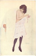 ** T2/T3 Le Petit Indiscret / Ladies, Slightly Erotic Art Postcard. S: Raphael Kirchner (EK) - Ohne Zuordnung