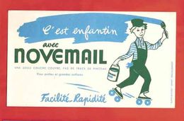 BUVARD / BLOTTER  : NOVEMAIL  C'est Enfantin Bleu (enfant Sur Des Patins A Roulelettes ) - Peintures