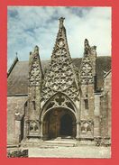 C.P.S.M.  (29)  "PONT-CROIX  " Le Porche Gothique De L'église N.D. De Roscudon //Voir 2 Photos - Pont-Croix