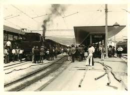 110118 PHOTO Années 1960 1970 SUISSE FRIBOURG BULLE Gare - Train Chemin De Fer Gare Locomotive - Bulle