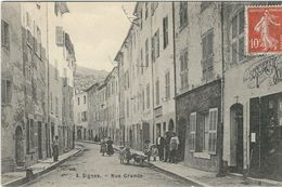 Var : Signes, Rue Grande, Animée - Signes