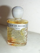 Miniature Ancienne Eau De Roche De Rochas - Miniatures (sans Boite)