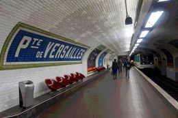 Métro De Paris - Station Porte De Versailles - Carte Photo Moderne - Subway