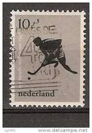 NVPH Nederland Netherlands Pays Bas Niederlande Holanda 679 Used; Hockey, Jouer Au Hockey, Jugar Hokey 1956 - Rasenhockey